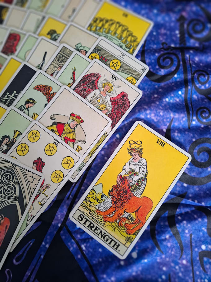 do professional tarot reading for you