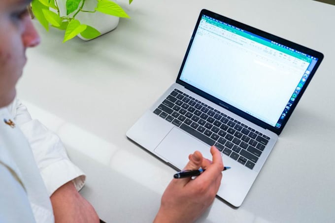 do accurate data entry and excel work manually