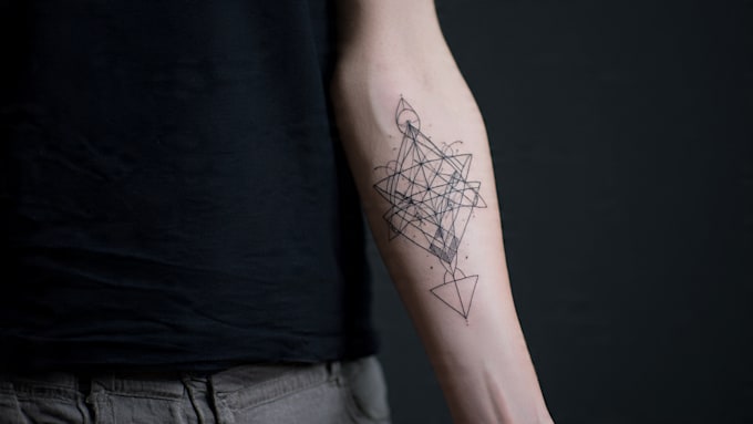 design a stunning minimalist lineart tattoo for you