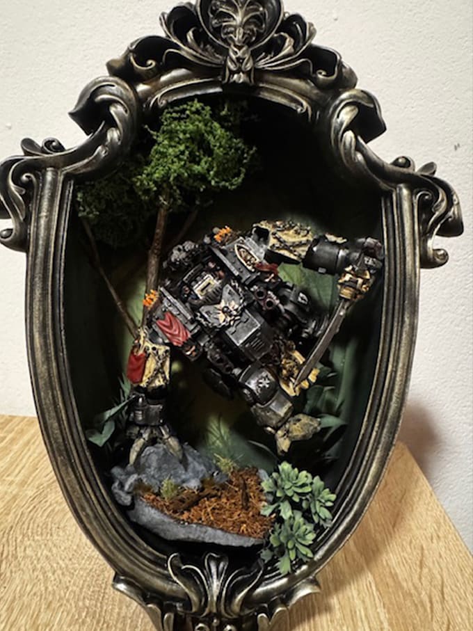 make you a warhammer picture frame diorama