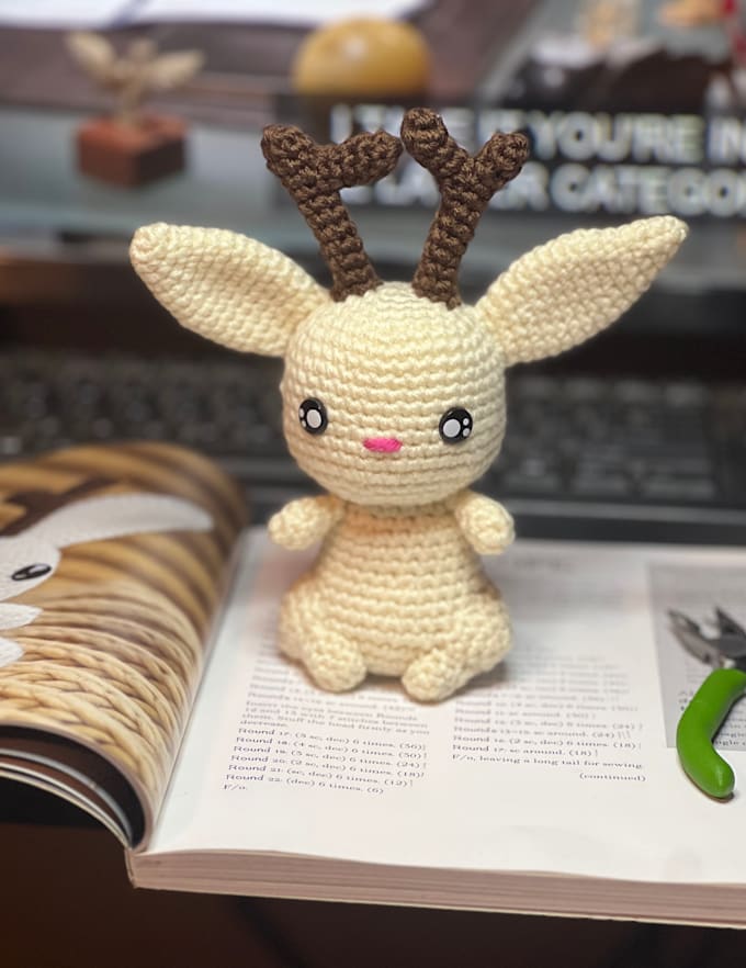 take commissions for amigurumi items