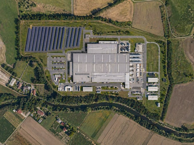 create solar farm layout and 3d visualization
