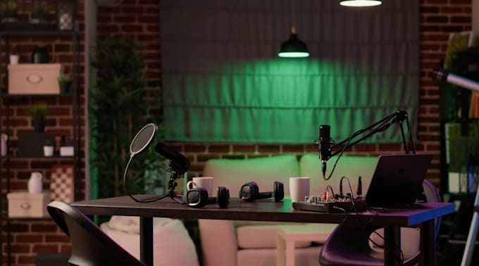coordinate your podcast guests scheduling and show prep