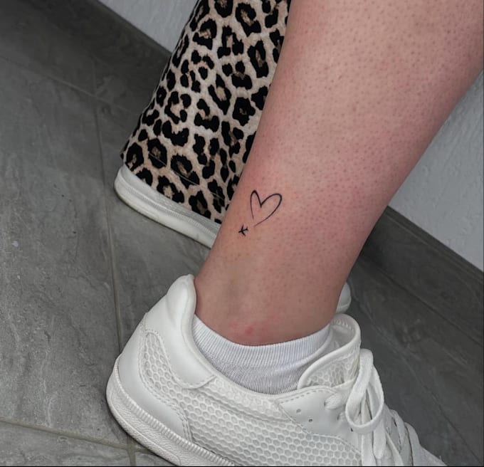 create a custom minimal fine line tattoo design