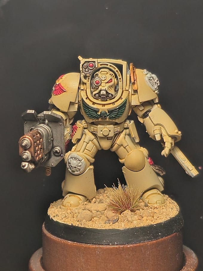 paint your warhammer miniatures affordably