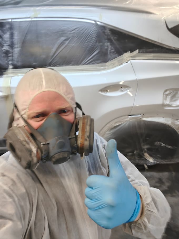 check your car damage photos and give DIY repair plan