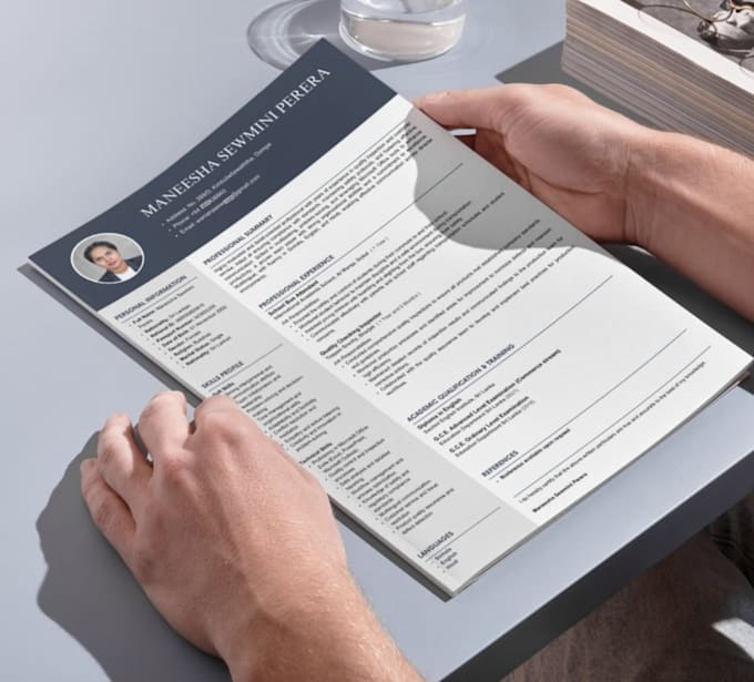 create a professional ats friendly CV resume