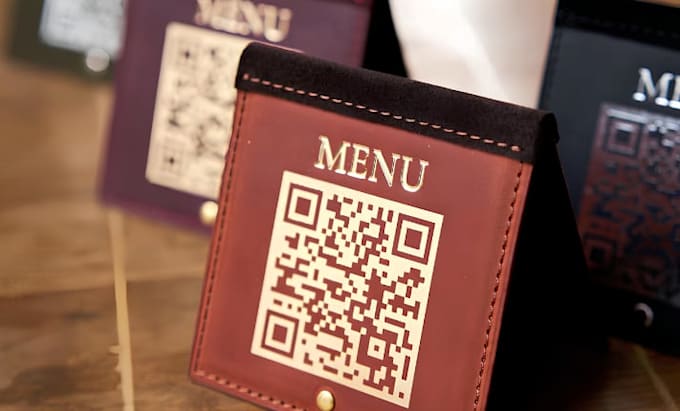Codigo Qr Roto Cartelera digital de menú, menú para food truck, menú personalizado con ...