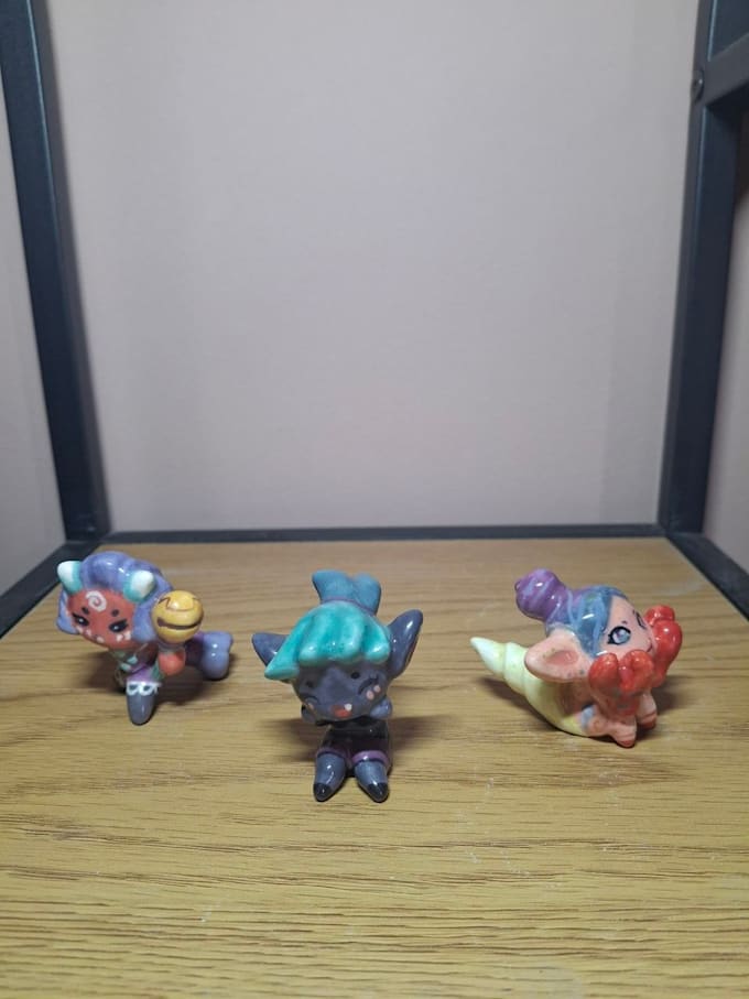 create ceramic figurines of aniamals, creatures