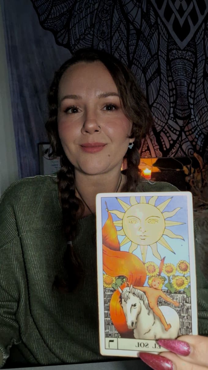 voy a reponder tú pregunta específica con tarot
