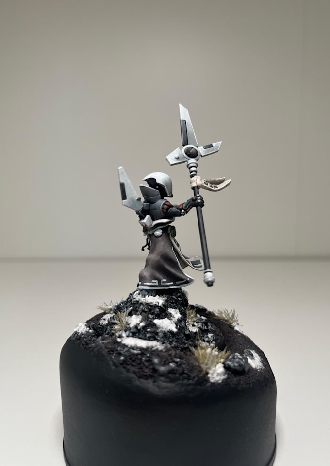 paint your 40k warhammer miniatures and do greenstuff modelling