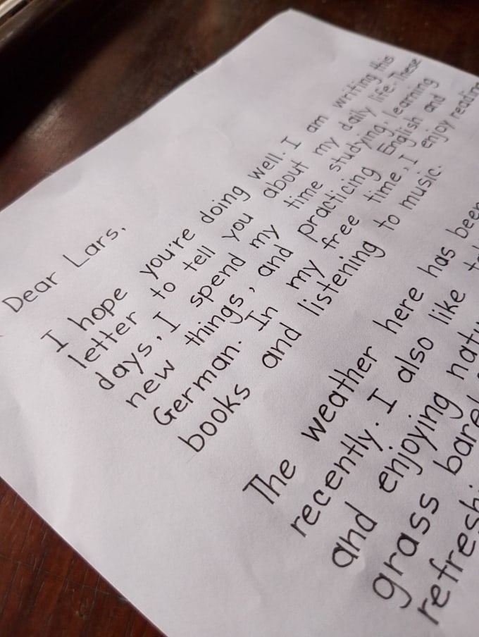 write anything in print letters, german, cursive