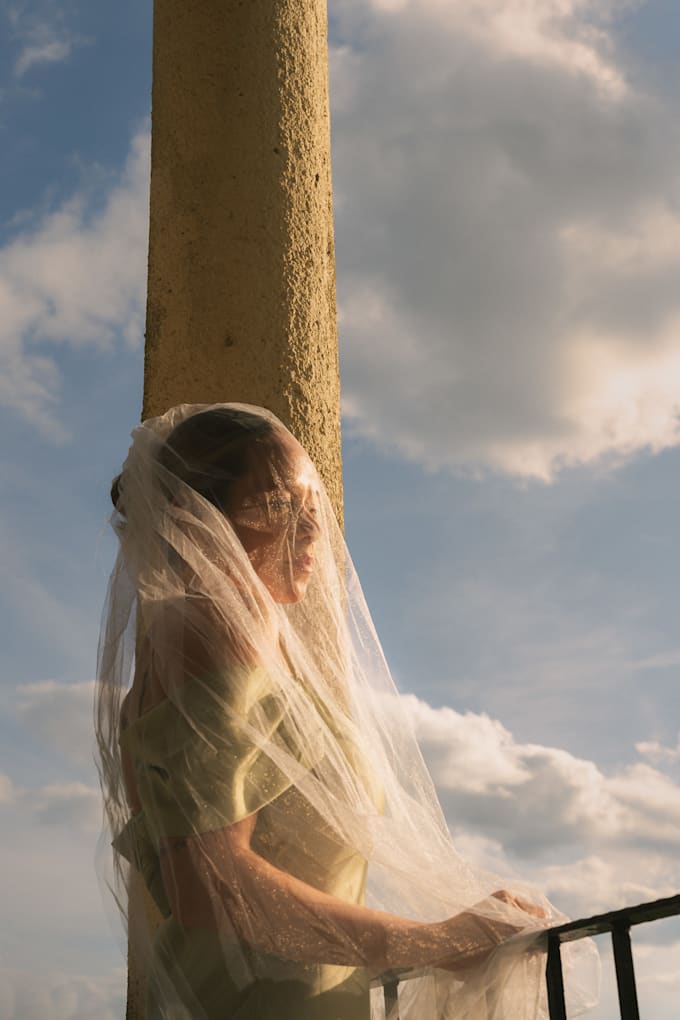 photograph your wedding with a candid style