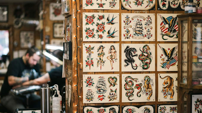 create awesome old school tattoo style design