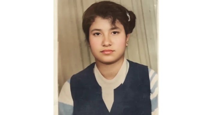 restore and colorize your old photos with ai in 24 hours