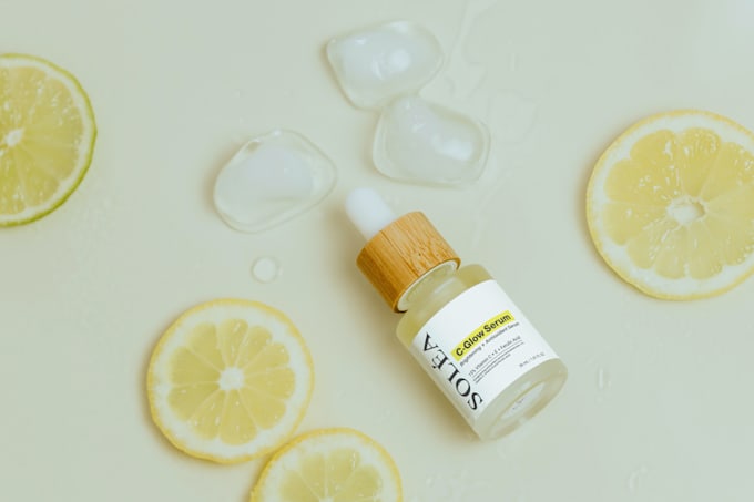 design premium serum packaging and label design