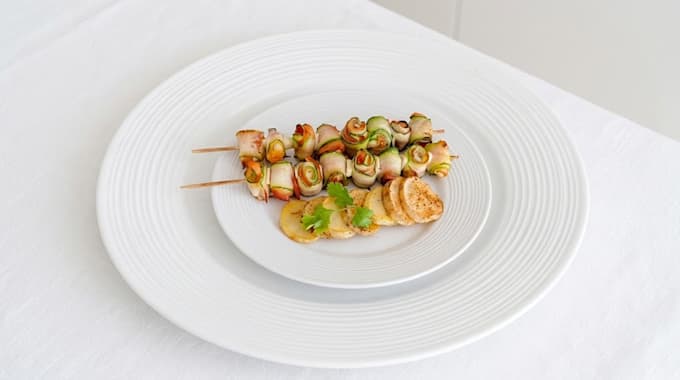 create a personalized weekly nutrition plan