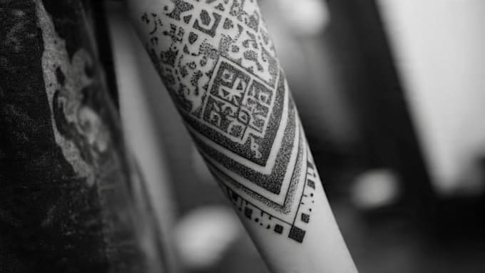 do unique black and white classic tattoo illustrations