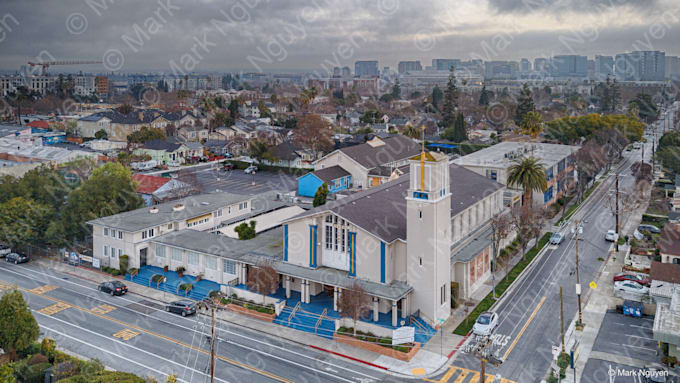 deliver hdr images from bracketed or aeb exposures