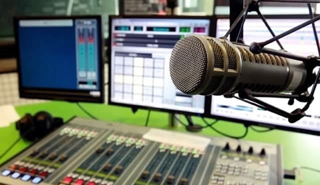 create, customize your online radio station