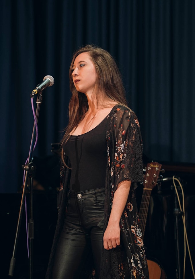 Be the female pop, rock and soul singer for your projects by ...