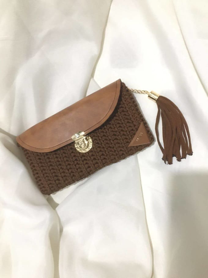 do a crochet purse