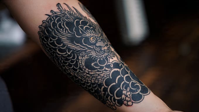 draw aesthetic old school tattoo design