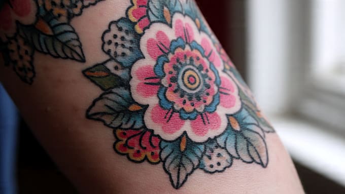 draw aesthetic old school tattoo design
