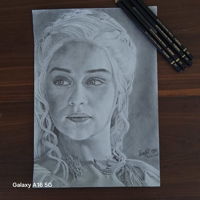 realistic portraits charcoal or graphite
