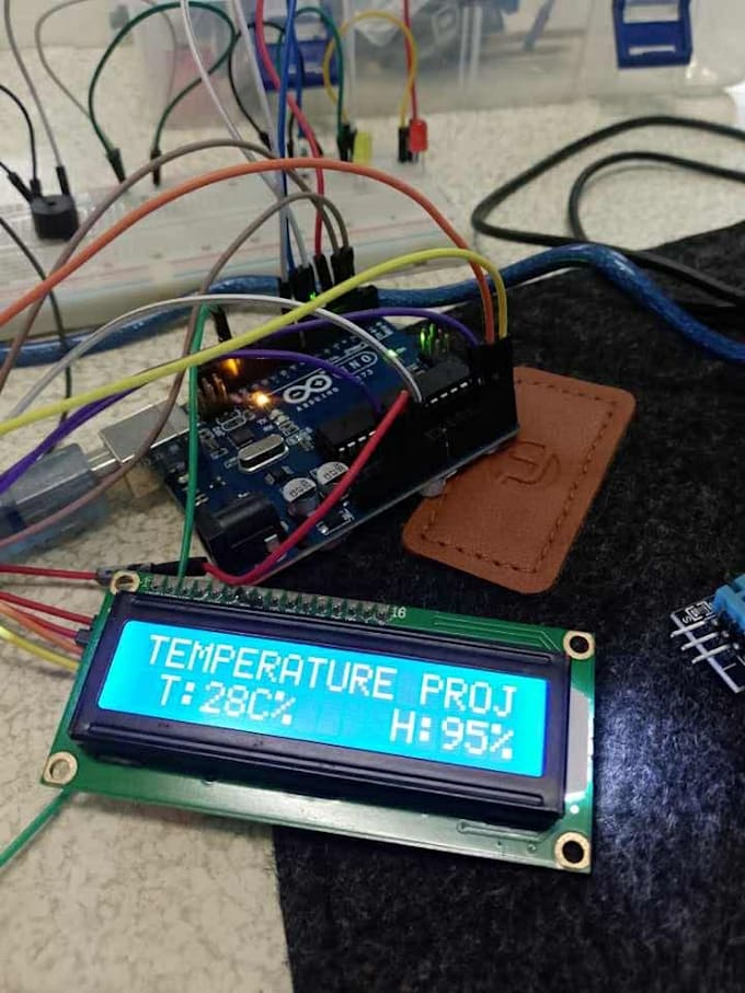 program arduino projects with sensors, lcd, and automation