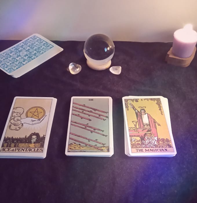 tarot cards yes or no questions
