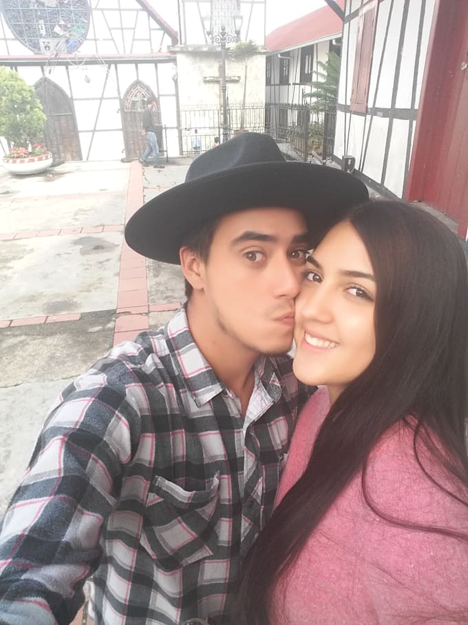 Do Challenges Or Funny Videos With My Girlfriend Do Challenges Or Funny Videos With My Girlfriend