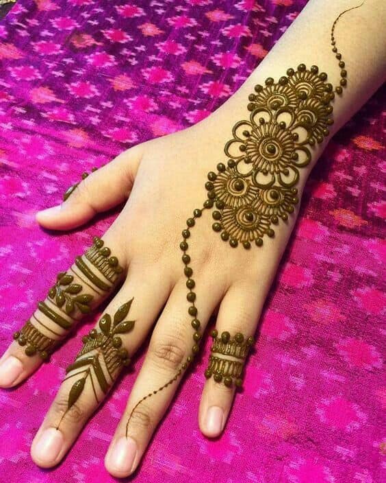 Make Unique Mehndi Designs For You 