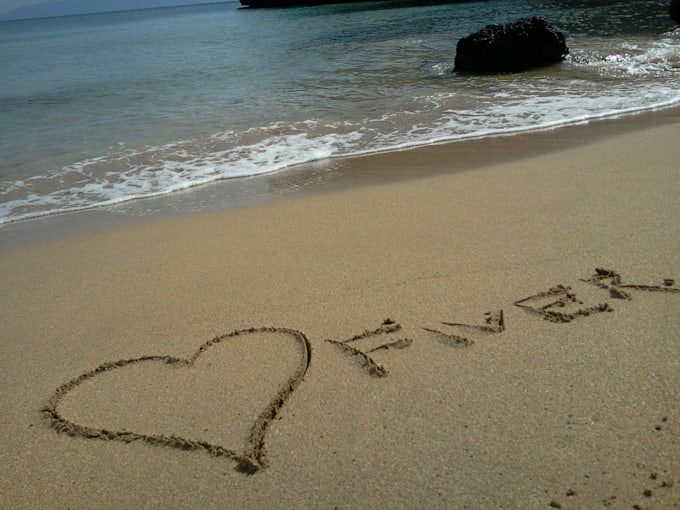 Writing in the sand app picture