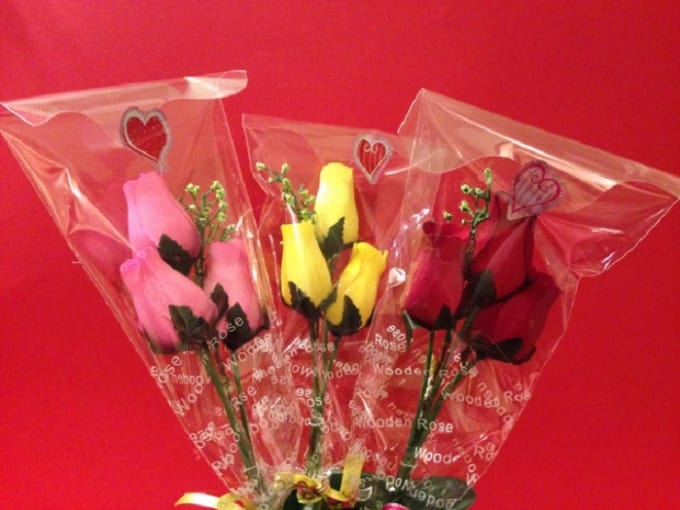 Sell you a bouquet of three long stem scented wooden roses by Handdesigned4u