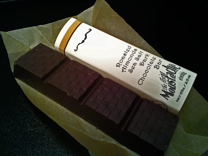 Make you a custom chocolate bar by Polychoc
