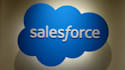 help you with salesforce lightning and apex development