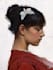 create portraits in oil in a realistic style