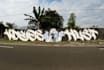 do graffiti handstyle tags on the wall