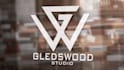 design clever monogram logo