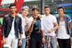 give 1 Direction a letter from you