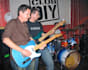 prepare and teach a 30 minute personalised guitar lesson