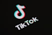 do a shuffle dance video, group dance, tiktok dance, afrobeat dance