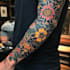 create a beautiful american traditional tattoo desing