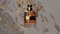 create a realistic perfume bottle, perfume bottle render, 3d perfume animation