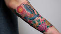 make old school style tattoo design
