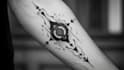 custom an abstract black tattoo design