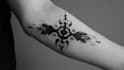 custom an abstract black tattoo design