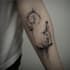 design a modern and minimalist tattoo design