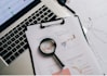 asistente virtual de carga de datos y mensajes escrito